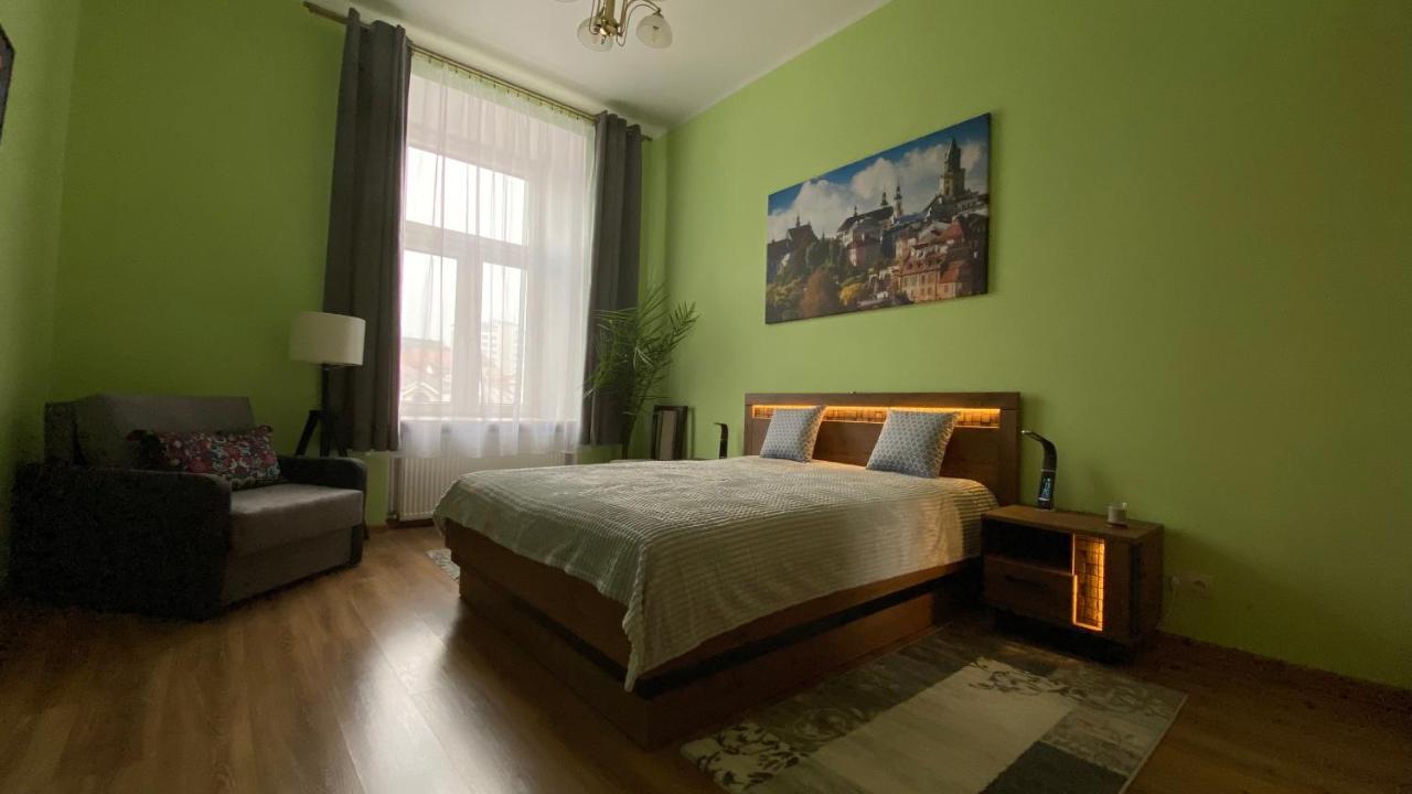 Lublinbnb - Exclusive Family Apartment ------ In The Heart Of Lublin -------------------------------- Bedroom & Living Room & Kitchen Eksteriør billede